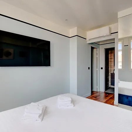 Pick A Flat's In Daumesnil - Avenue Du General Bizot Apartment