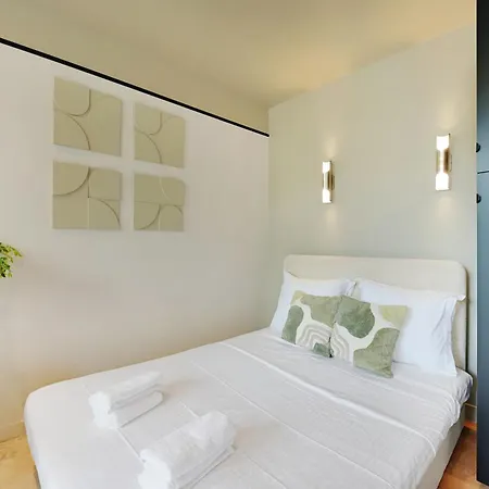 Pick A Flat's In Daumesnil - Avenue Du General Bizot Paris