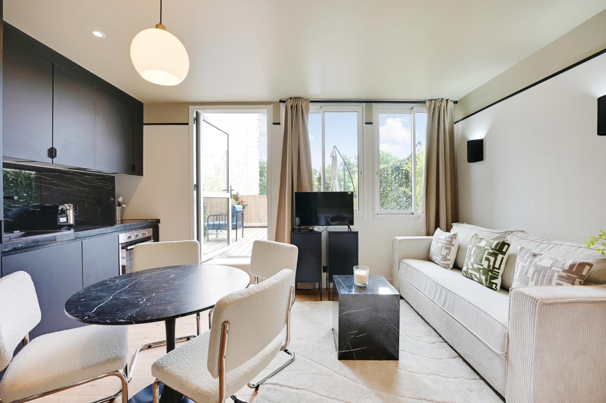 Pick A Flat's In Daumesnil - Avenue Du General Bizot Apartment